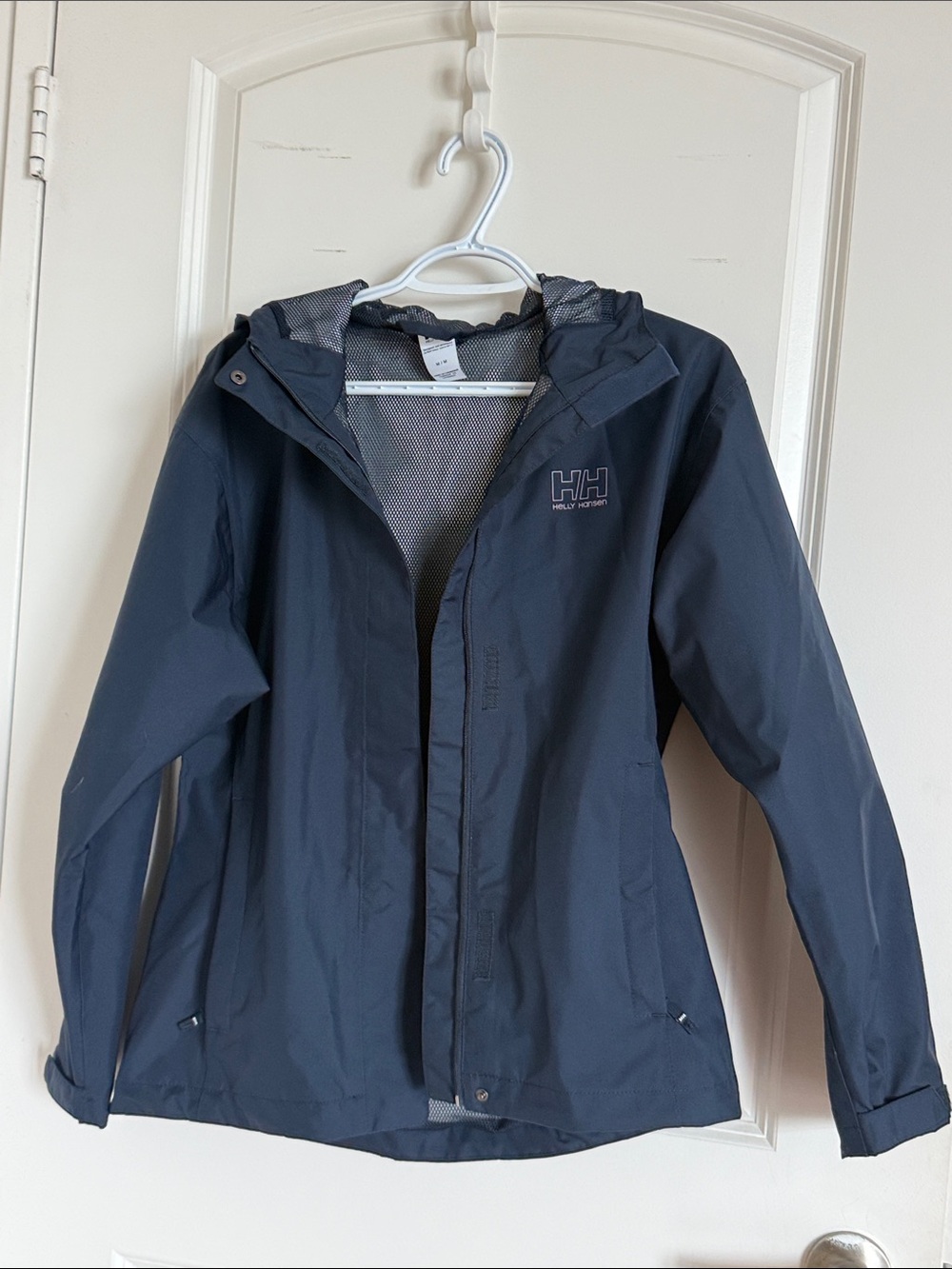 NWOT Helly Hansen Navy Hooded Waterproof Rain Jacket for Women